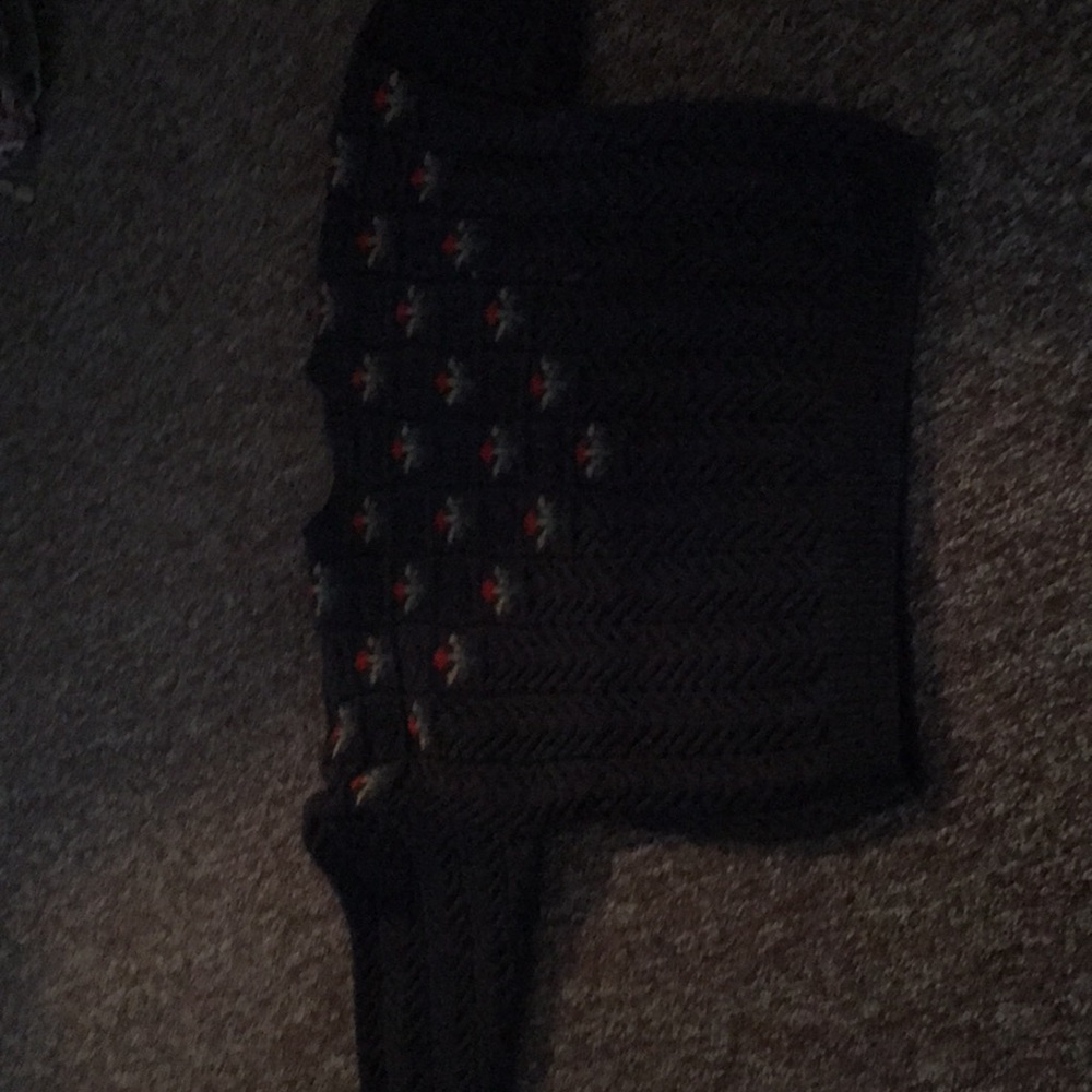 Sweater - Picture 2 of 2